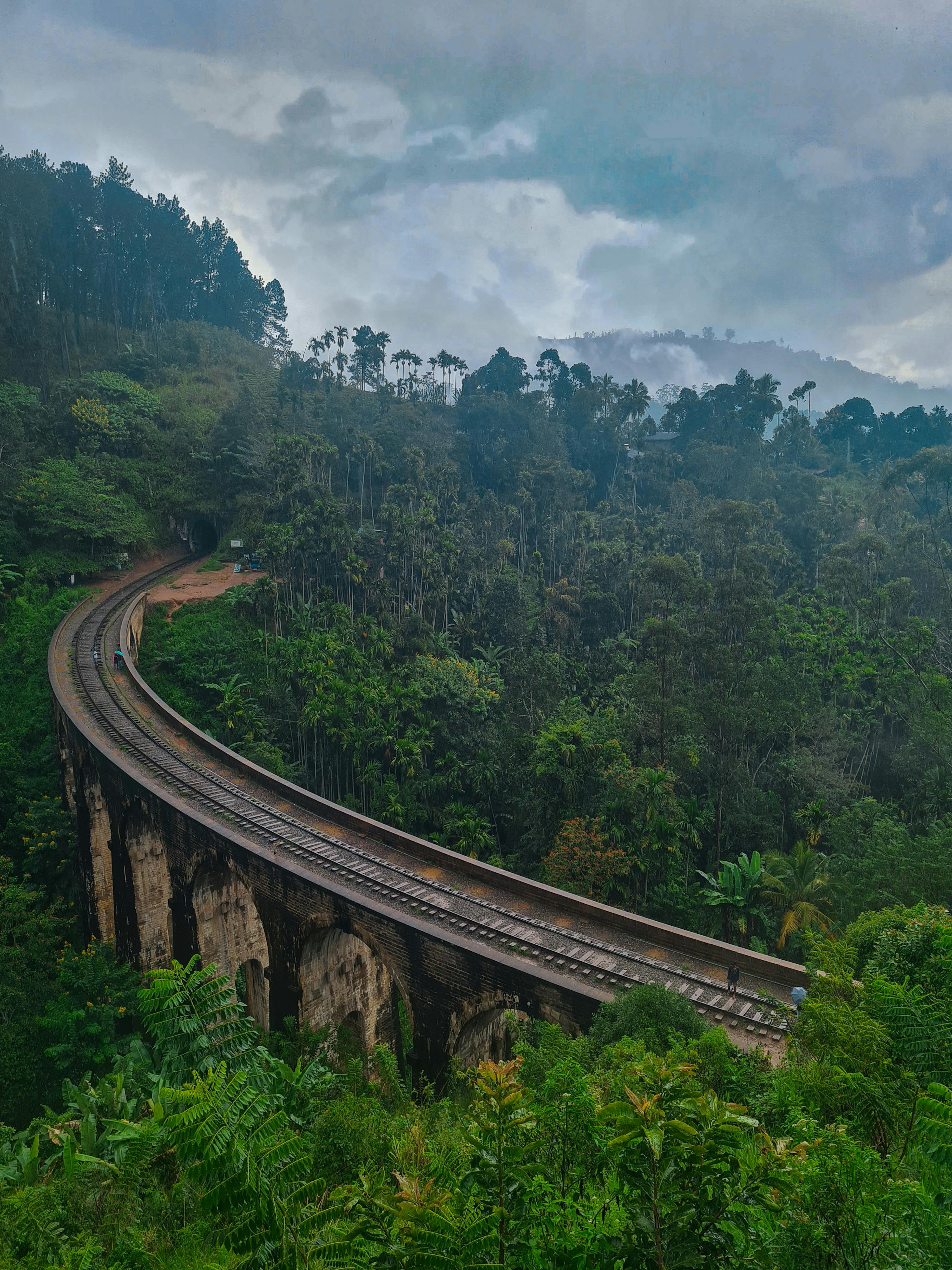 Ella Nine Arch Bridge