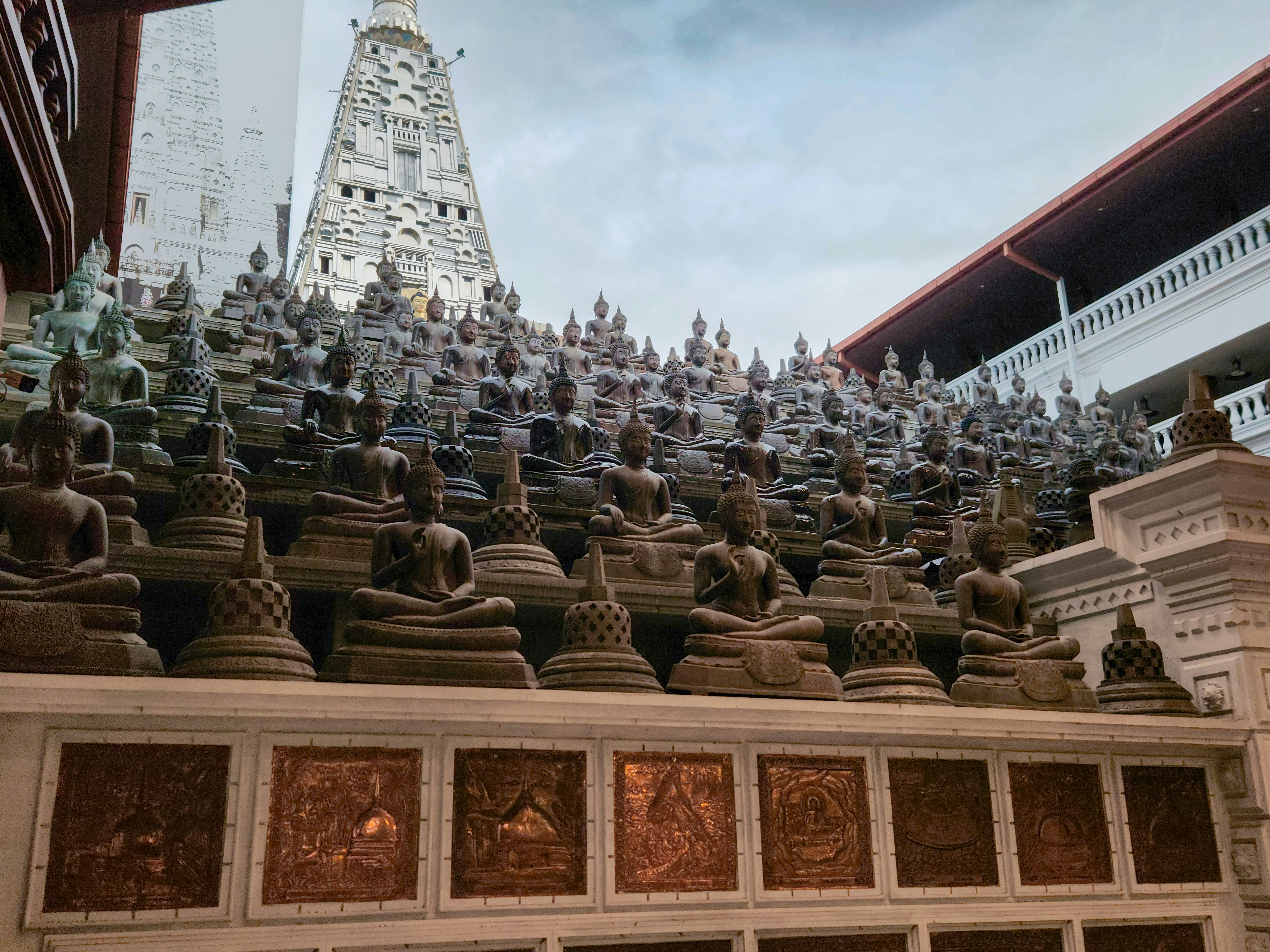 Gangaramaya Temple